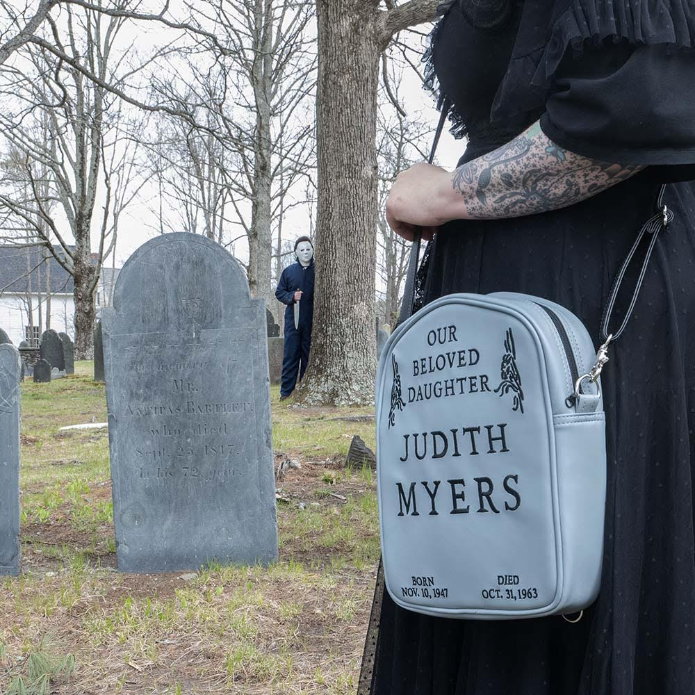 HALLOWEEN - Judith Myers Tombstone Bag