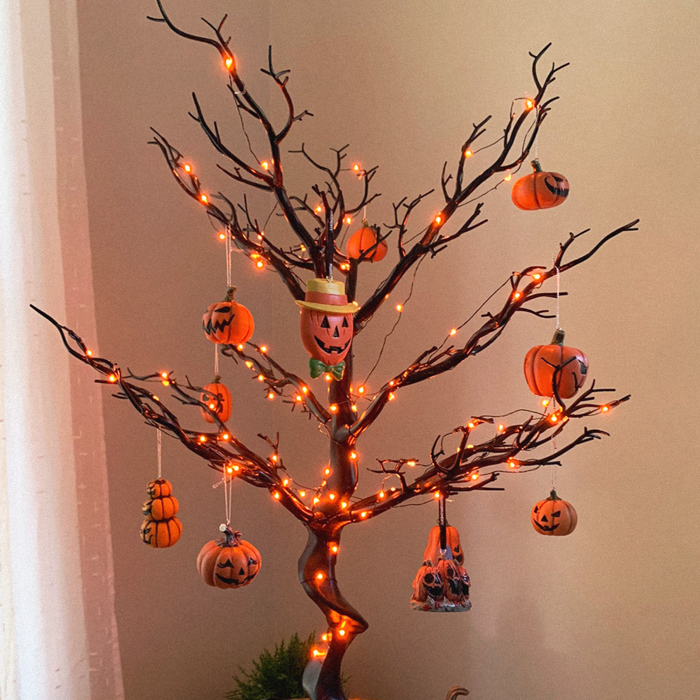 Horrornaments Tree